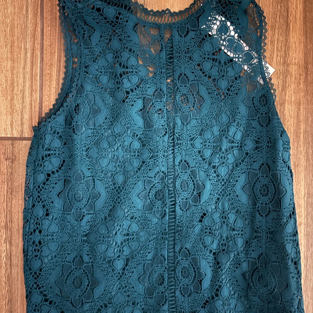 BB Dakota Teal Lace Crochet Sleeveless Camisole